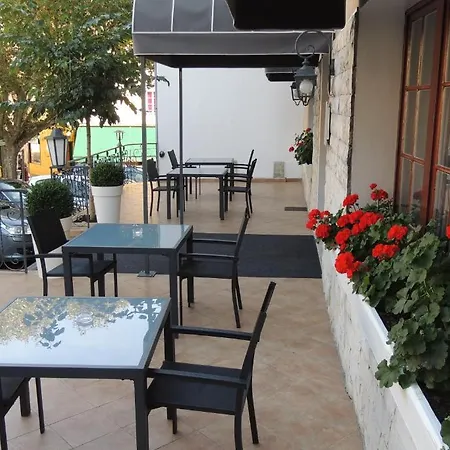 Hotel Le Tivoli Theopolis 2*