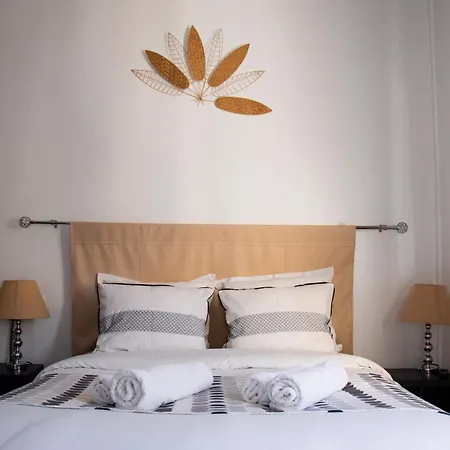 Le Tivoli Theopolis Систерон