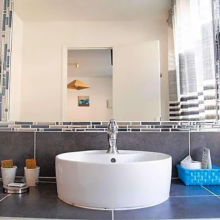 Le Tivoli Theopolis Отель 2*