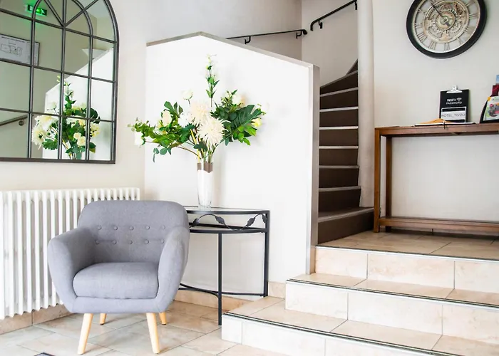 Le Tivoli Theopolis Отель